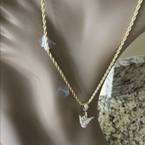 Gold Twisted Rope Necklace with Pendant